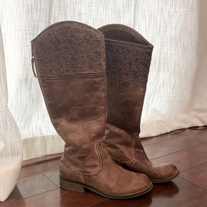 Size 8 women’s corral boots